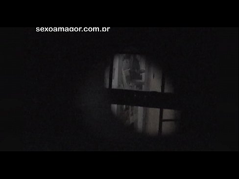 ❤️ Blondie és gravada en secret per un voyeur del barri amagat darrere de maons buits ❤️ Porno vk al ca.oldsex.ru ﹏
